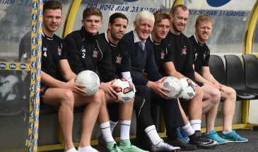4 August 2016; Dundalk FC players, from left to right, Andy Boyle, Sean Gannon, Darren Meenan, John Mountney, Chris Shields and Daryl Horgan along with Harry McCue, Project leader FAI ETB football courses, centre, pictured during the FAI ETB Courses Photocall with Dundalk, Oriel Park, Dundalk. Photo by Oliver McVeigh/Sportsfile *** NO REPRODUCTION FEE ***