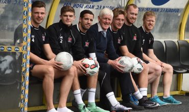 4 August 2016; Dundalk FC players, from left to right, Andy Boyle, Sean Gannon, Darren Meenan, John Mountney, Chris Shields and Daryl Horgan along with Harry McCue, Project leader FAI ETB football courses, centre, pictured during the FAI ETB Courses Photocall with Dundalk, Oriel Park, Dundalk. Photo by Oliver McVeigh/Sportsfile *** NO REPRODUCTION FEE ***